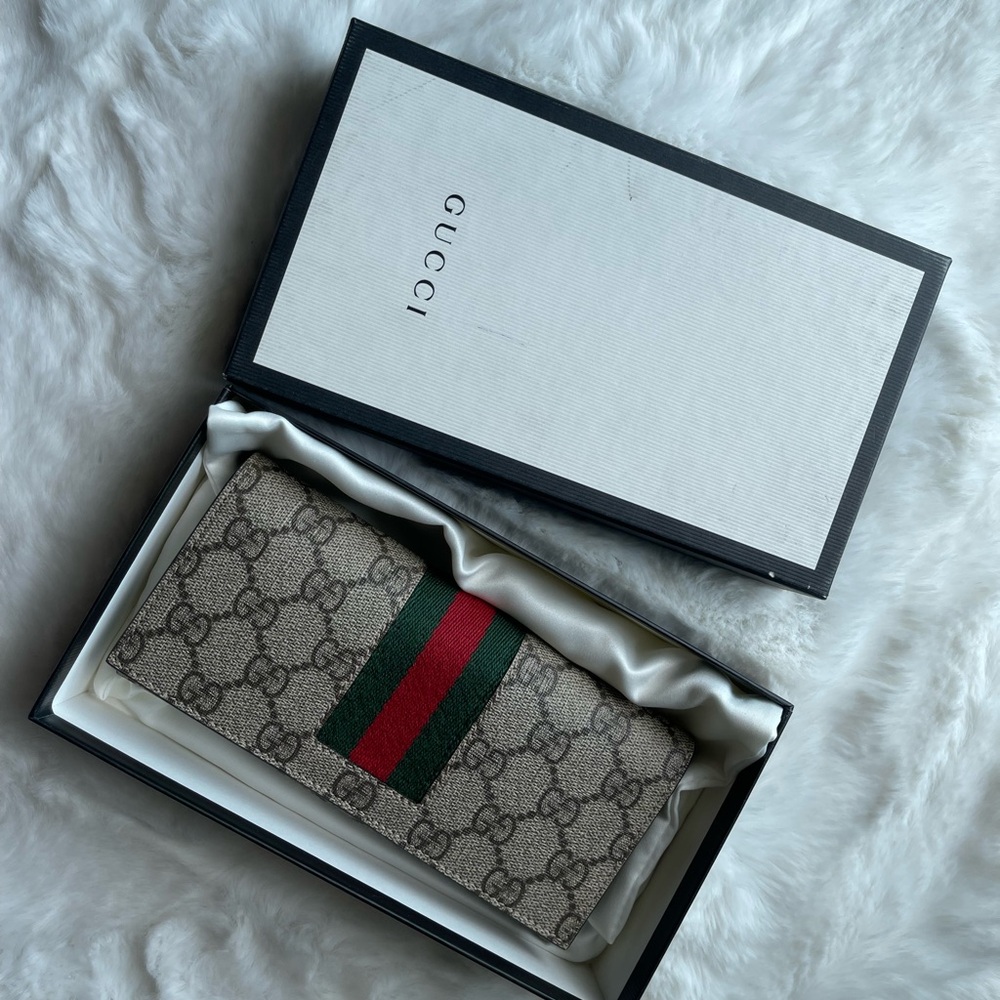 Gucci GG Flap Wallet